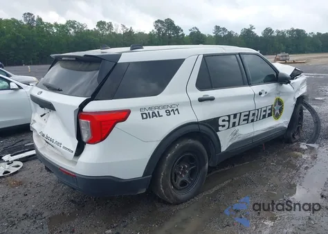 2022 Ford Police Interceptor z USA, uszkodzony, nr VIN 1FM5K8AB6NGA40303